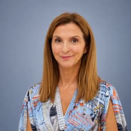 Daniela Marotto, Doctor